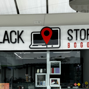 BLACK STORE